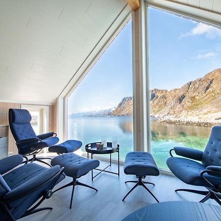 Lofoten Waterfront Luxury Lodge Баллстад Екстер'єр фото